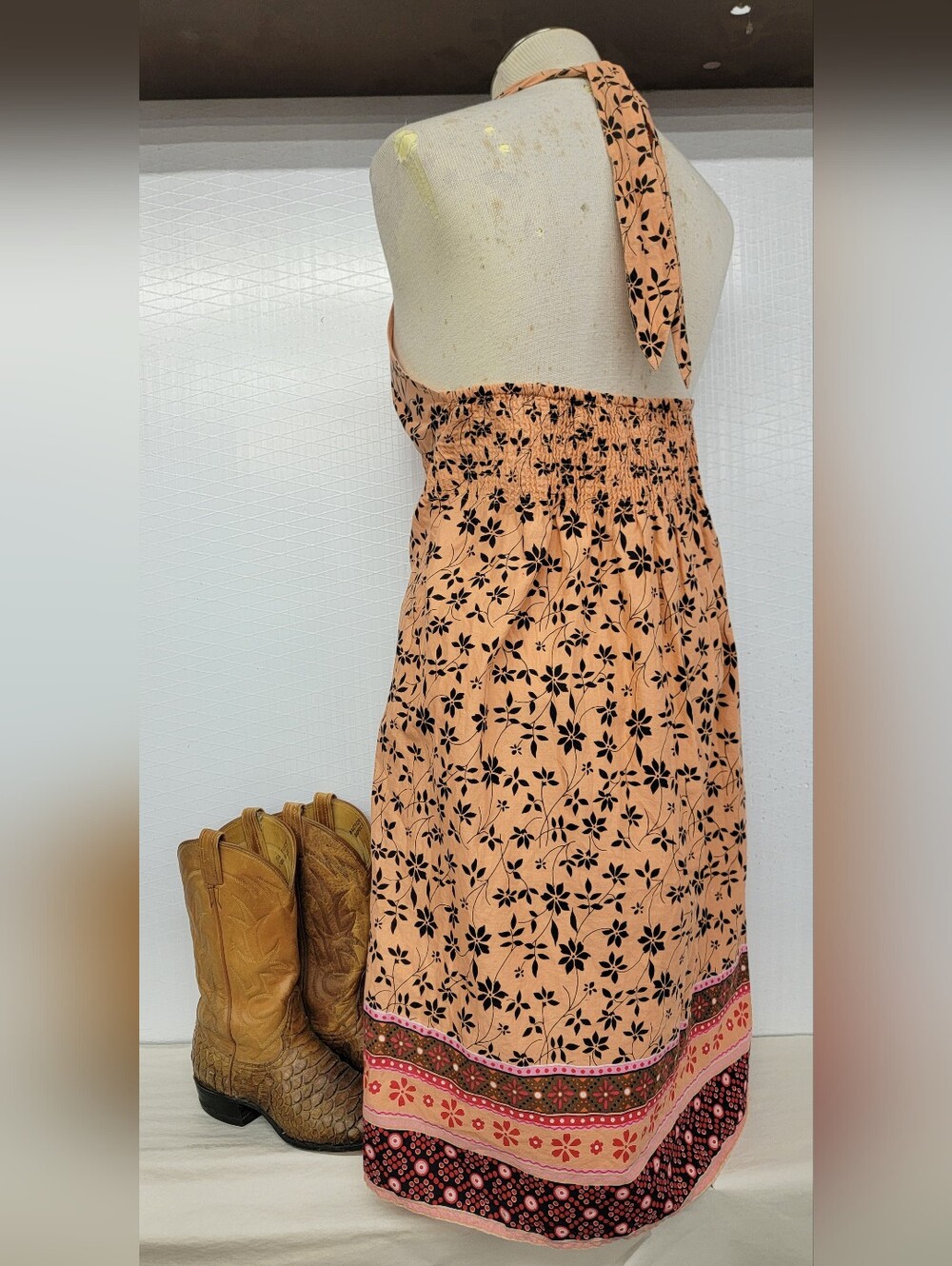 Halter Floral Midi Dress - Bohemian Vibe - Picture 6 of 8